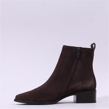 Paul Green Low Heel Pointed Chelsea Boot - Brown Suede